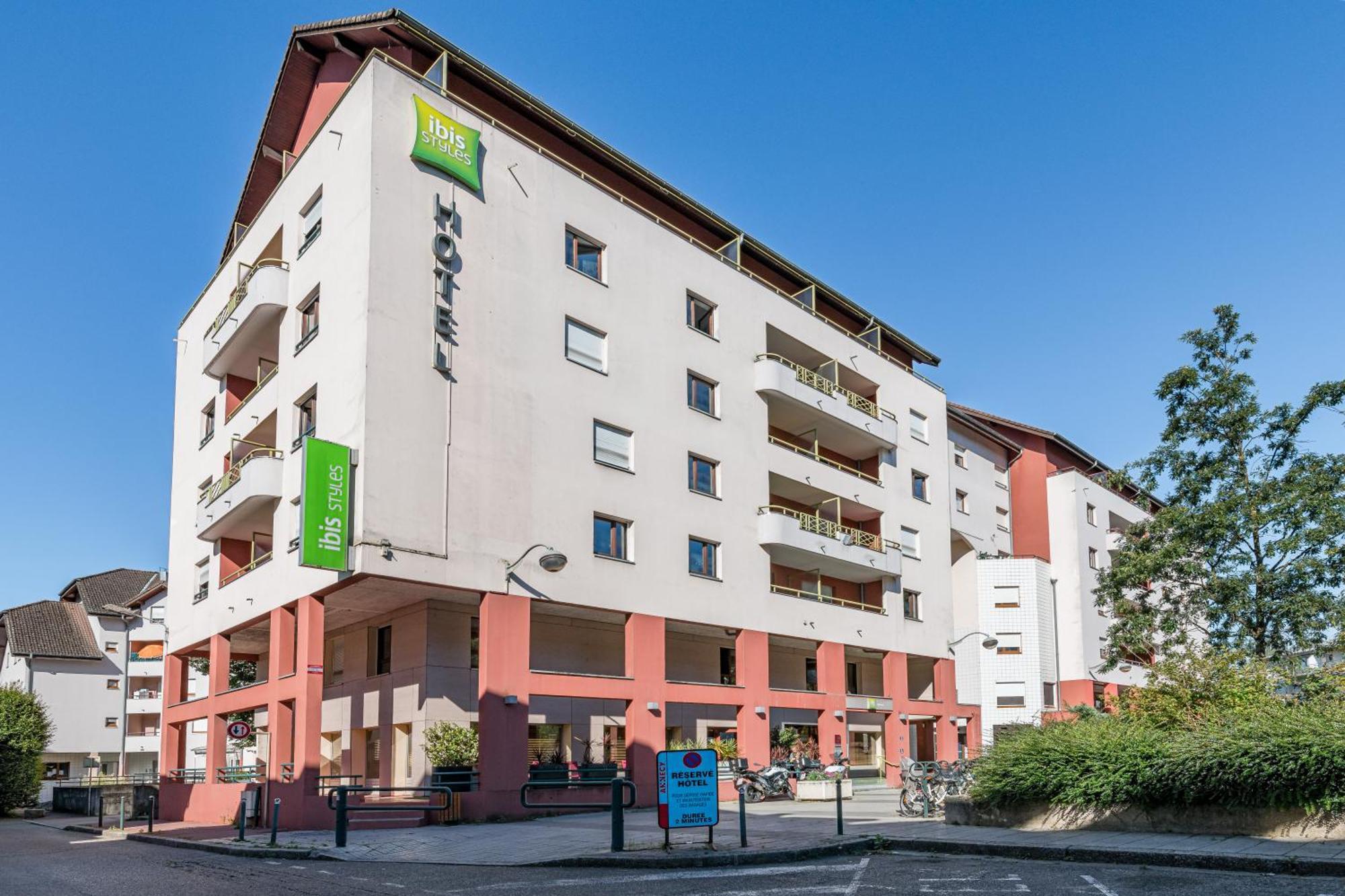 Ibis Styles Annecy Centre Gare Hotel Екстериор снимка