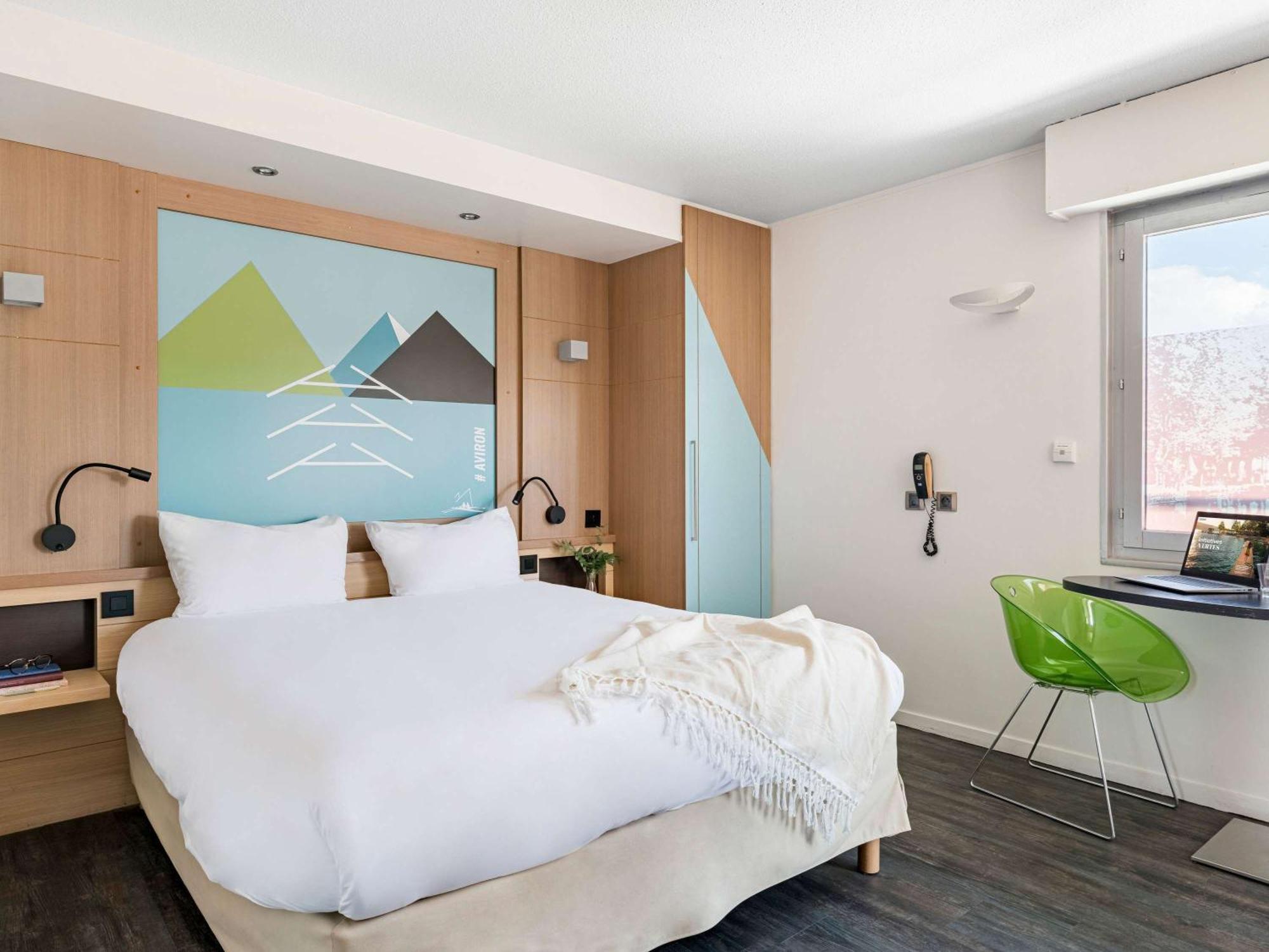 Ibis Styles Annecy Centre Gare Hotel Екстериор снимка