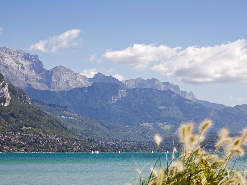 Ibis Styles Annecy Centre Gare Hotel Екстериор снимка