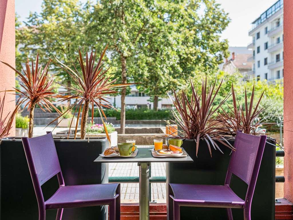 Ibis Styles Annecy Centre Gare Hotel Ресторант снимка