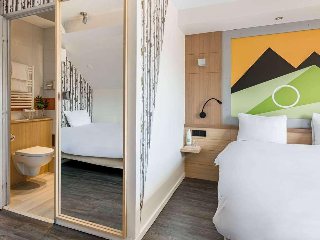 Ibis Styles Annecy Centre Gare Hotel Стая снимка