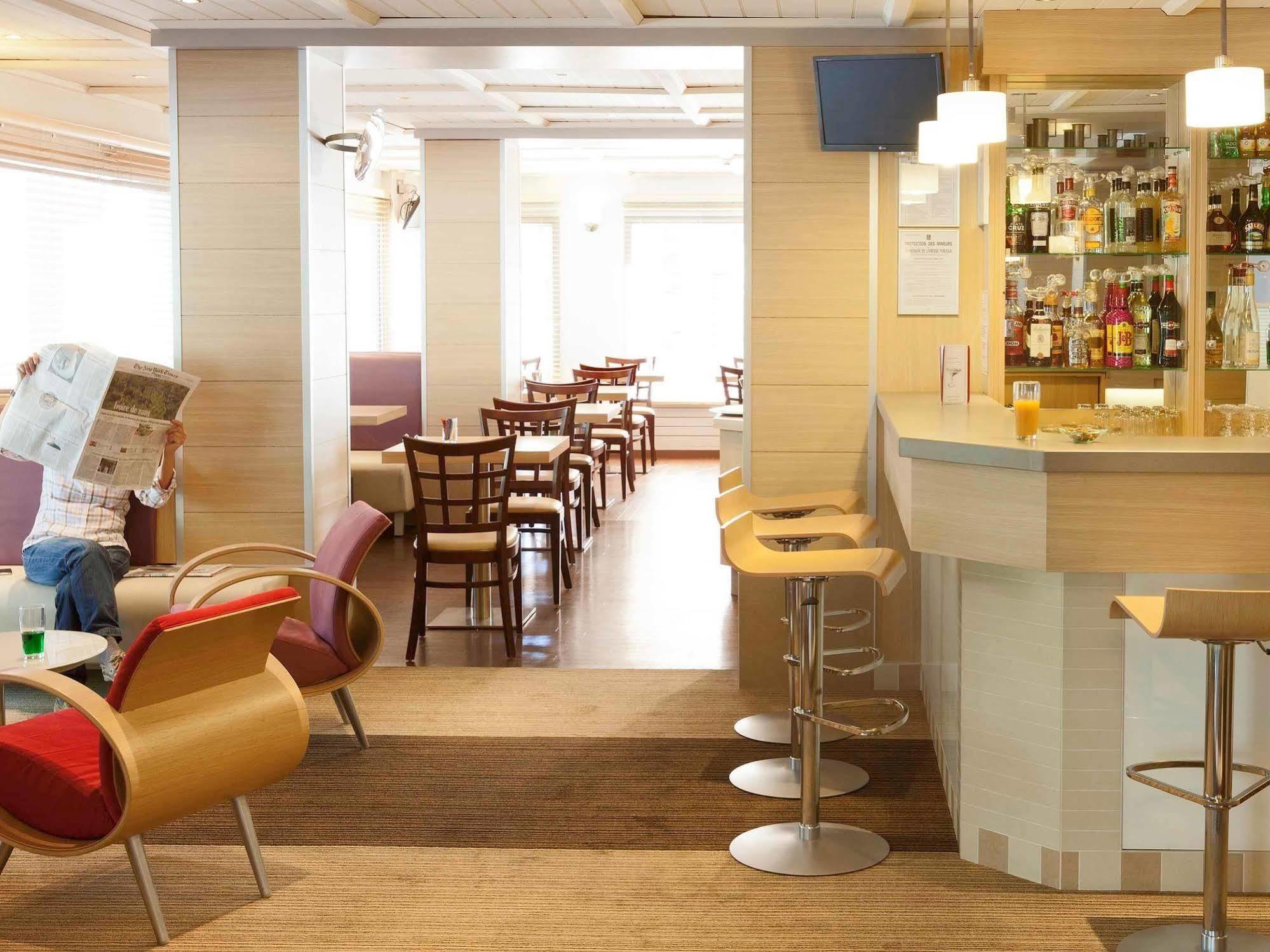 Ibis Styles Annecy Centre Gare Hotel Екстериор снимка